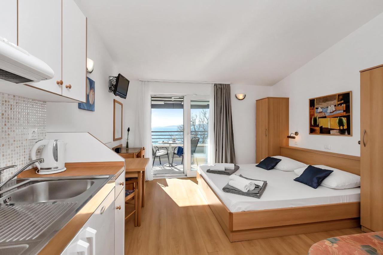 Apartments&rooms by the sea Baska Voda, Makarska - 2578 Exteriör bild